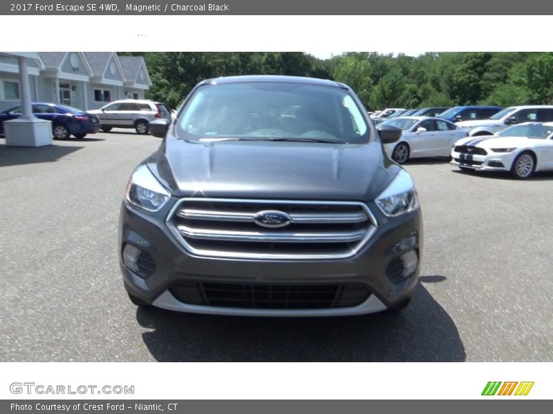 Magnetic / Charcoal Black 2017 Ford Escape SE 4WD