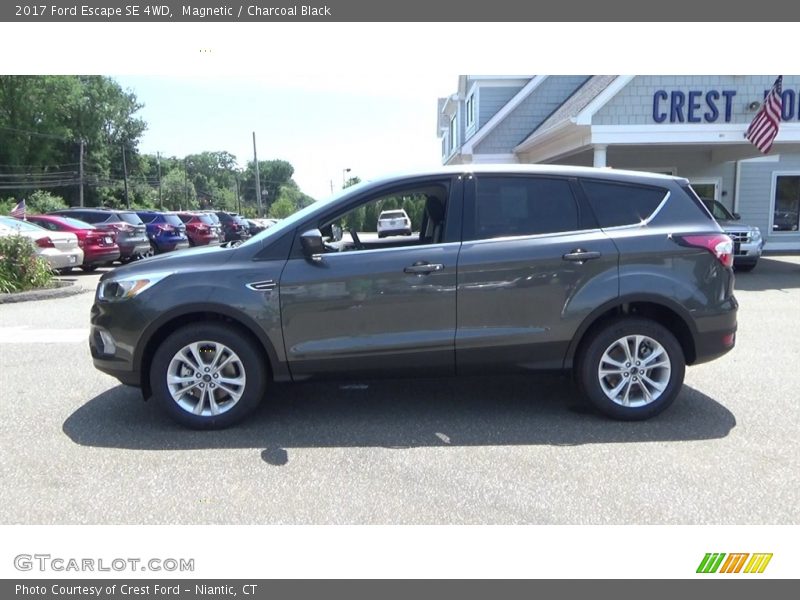Magnetic / Charcoal Black 2017 Ford Escape SE 4WD