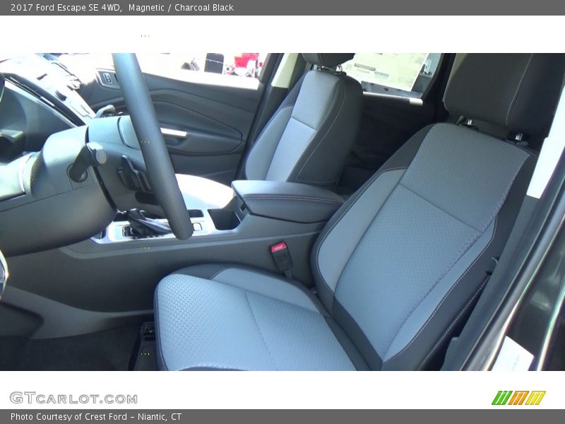Magnetic / Charcoal Black 2017 Ford Escape SE 4WD