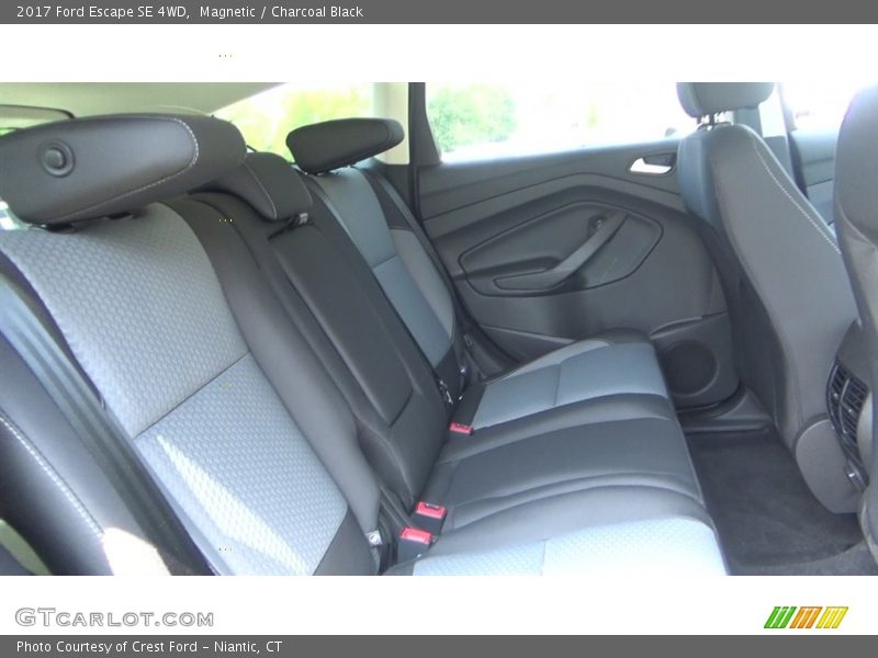 Magnetic / Charcoal Black 2017 Ford Escape SE 4WD