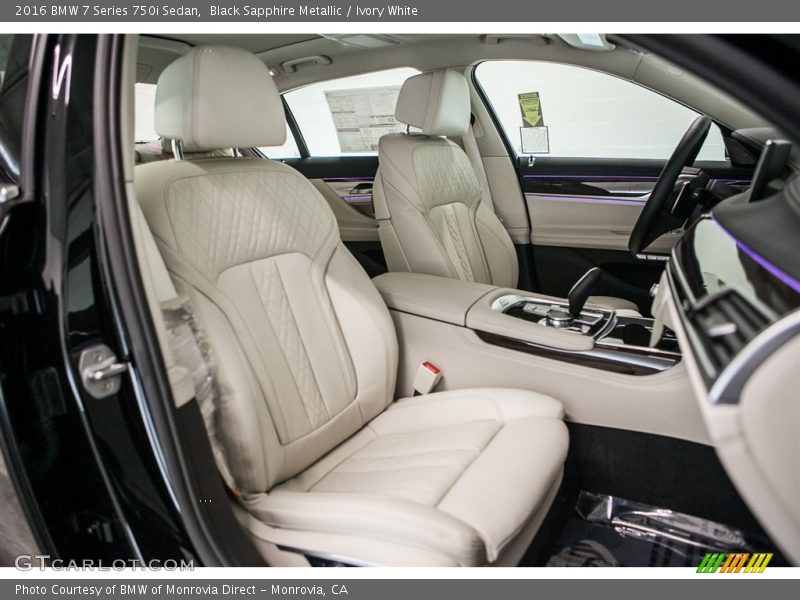 Front Seat of 2016 7 Series 750i Sedan