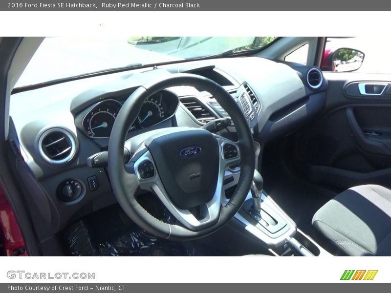 Ruby Red Metallic / Charcoal Black 2016 Ford Fiesta SE Hatchback