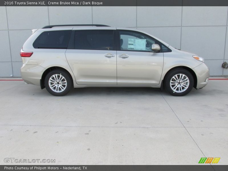 Creme Brulee Mica / Dark Bisque 2016 Toyota Sienna XLE