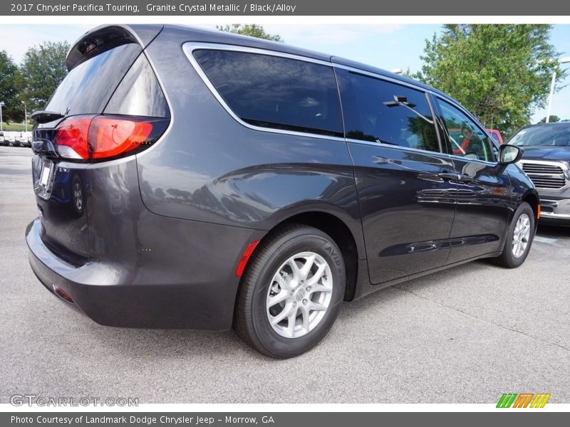 Granite Crystal Metallic / Black/Alloy 2017 Chrysler Pacifica Touring