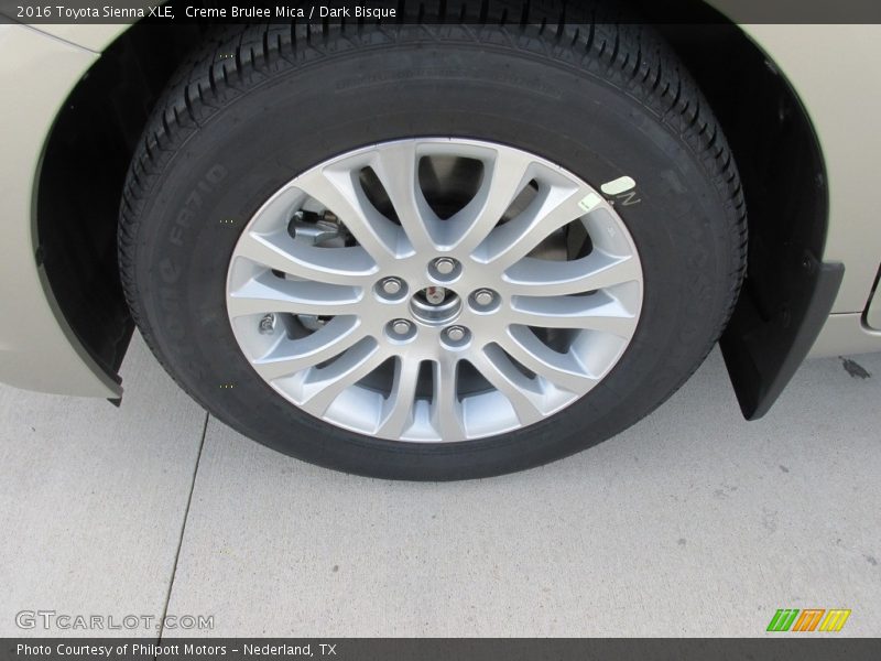 Creme Brulee Mica / Dark Bisque 2016 Toyota Sienna XLE