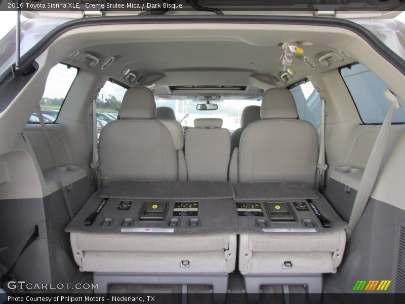 Creme Brulee Mica / Dark Bisque 2016 Toyota Sienna XLE