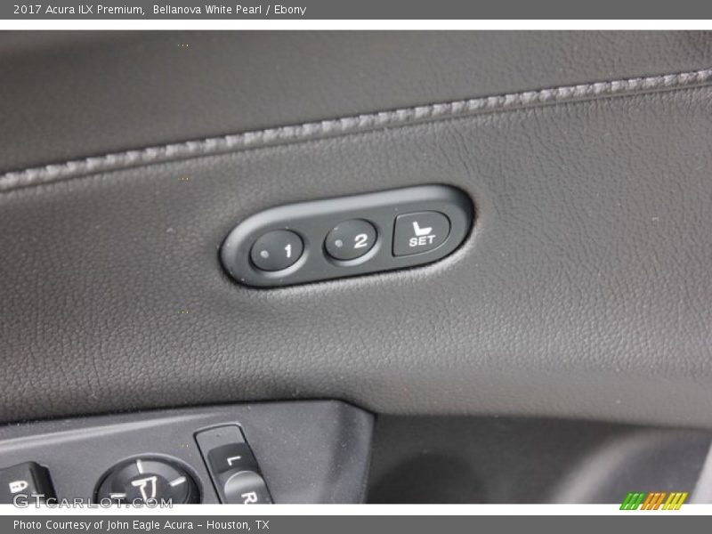 Bellanova White Pearl / Ebony 2017 Acura ILX Premium
