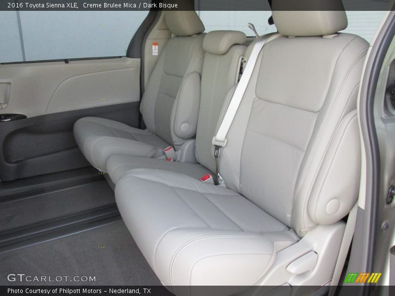 Creme Brulee Mica / Dark Bisque 2016 Toyota Sienna XLE