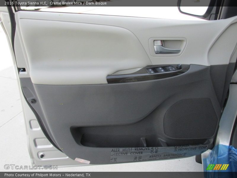 Creme Brulee Mica / Dark Bisque 2016 Toyota Sienna XLE