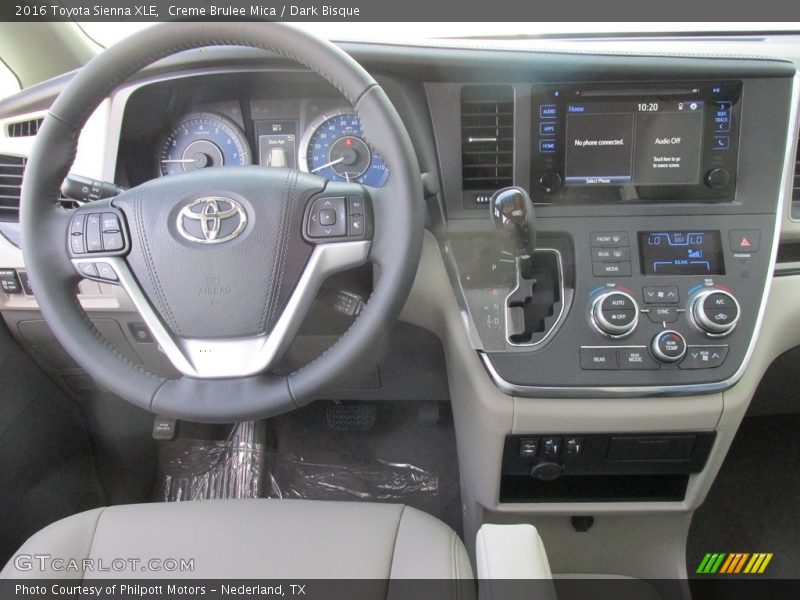 Creme Brulee Mica / Dark Bisque 2016 Toyota Sienna XLE