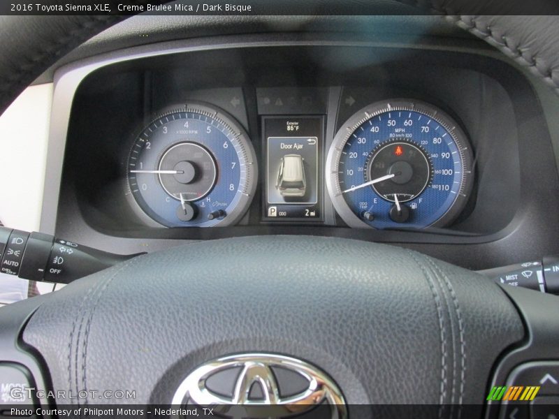 Creme Brulee Mica / Dark Bisque 2016 Toyota Sienna XLE
