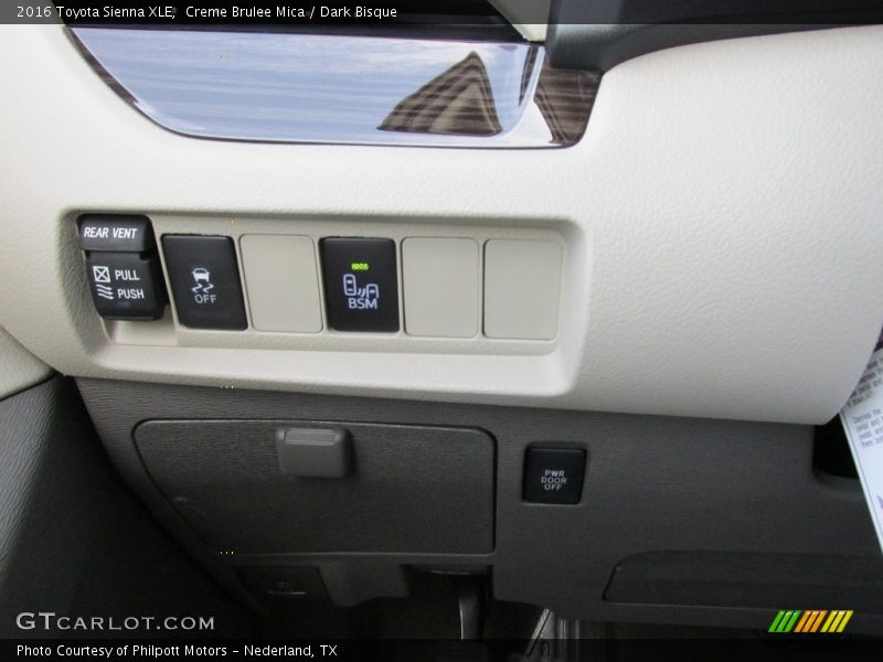 Creme Brulee Mica / Dark Bisque 2016 Toyota Sienna XLE