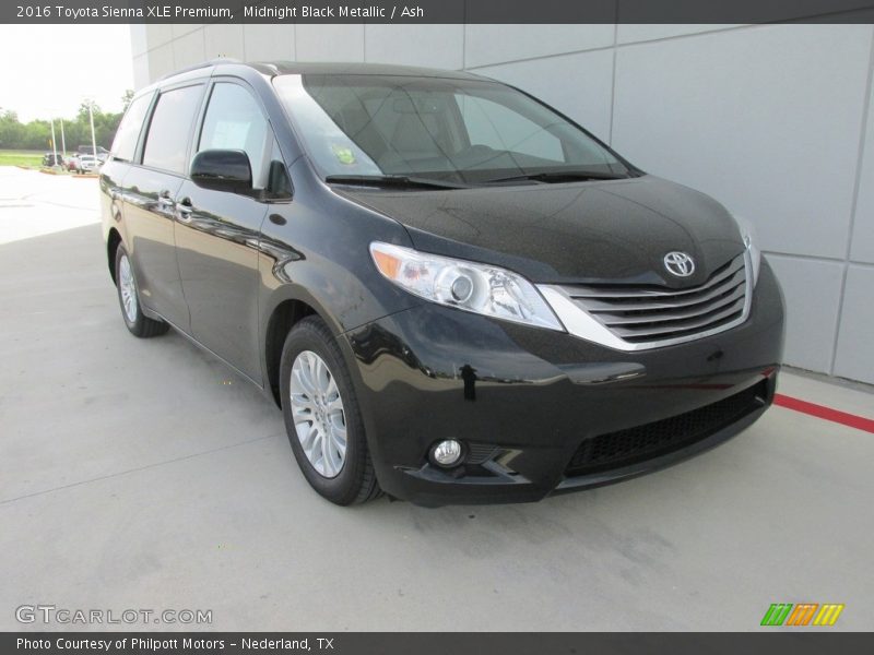 Midnight Black Metallic / Ash 2016 Toyota Sienna XLE Premium