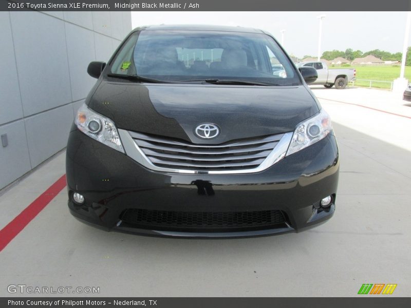 Midnight Black Metallic / Ash 2016 Toyota Sienna XLE Premium