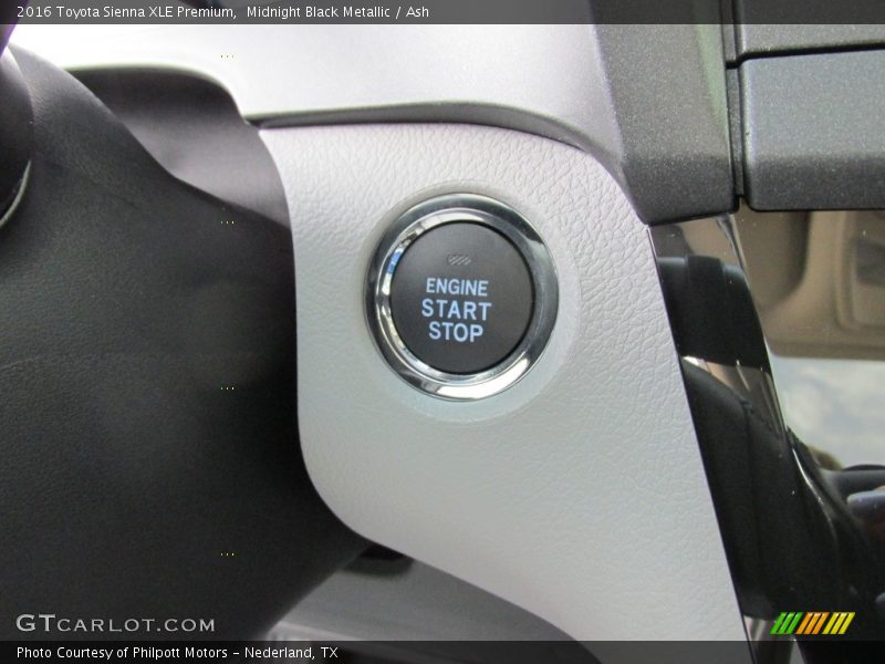 Midnight Black Metallic / Ash 2016 Toyota Sienna XLE Premium
