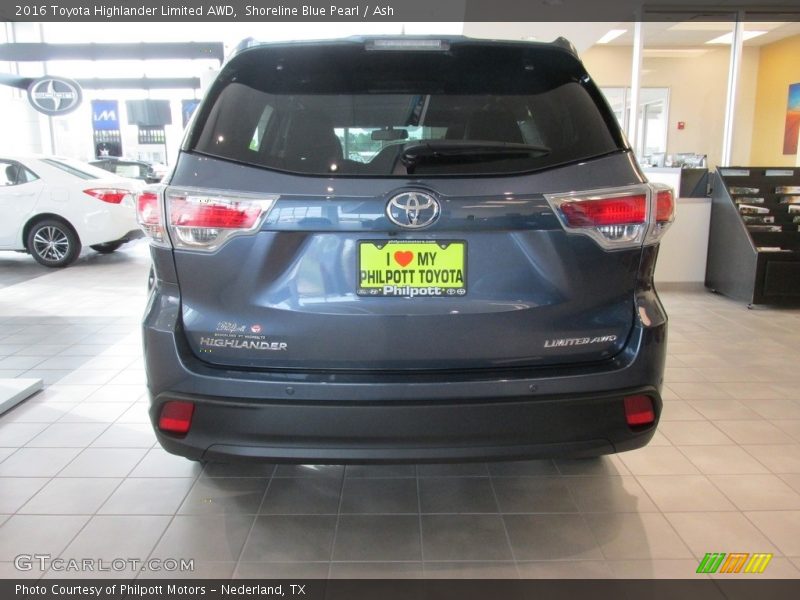 Shoreline Blue Pearl / Ash 2016 Toyota Highlander Limited AWD