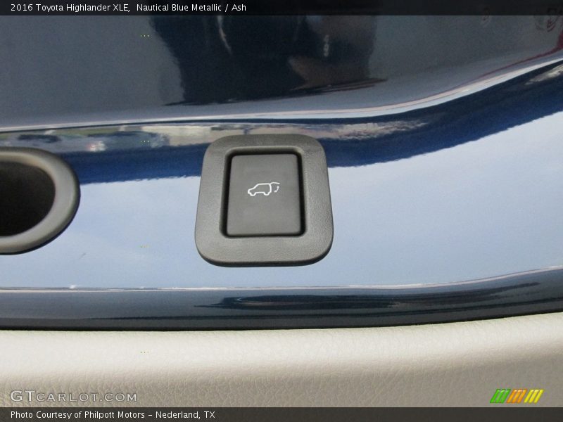 Nautical Blue Metallic / Ash 2016 Toyota Highlander XLE