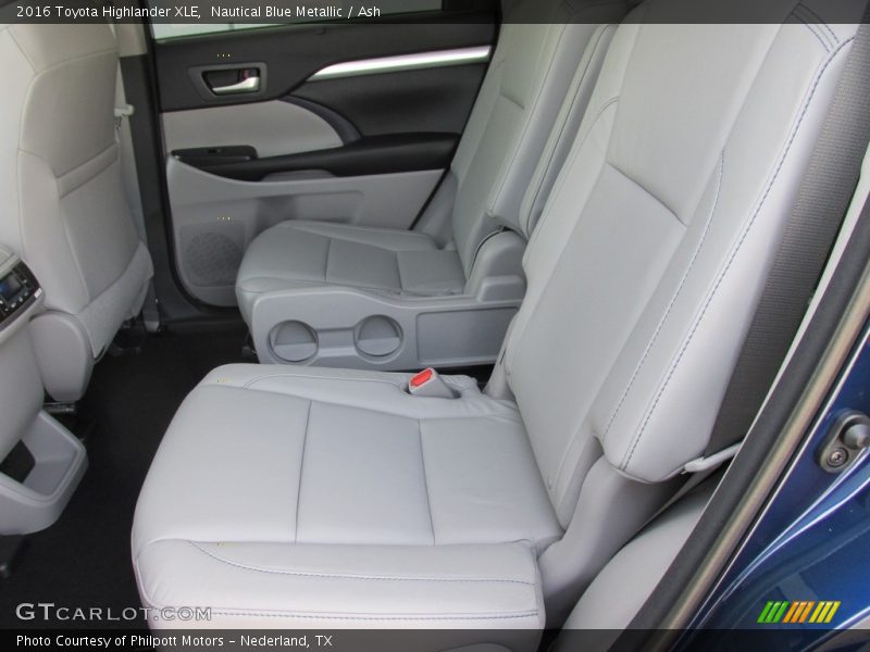 Nautical Blue Metallic / Ash 2016 Toyota Highlander XLE