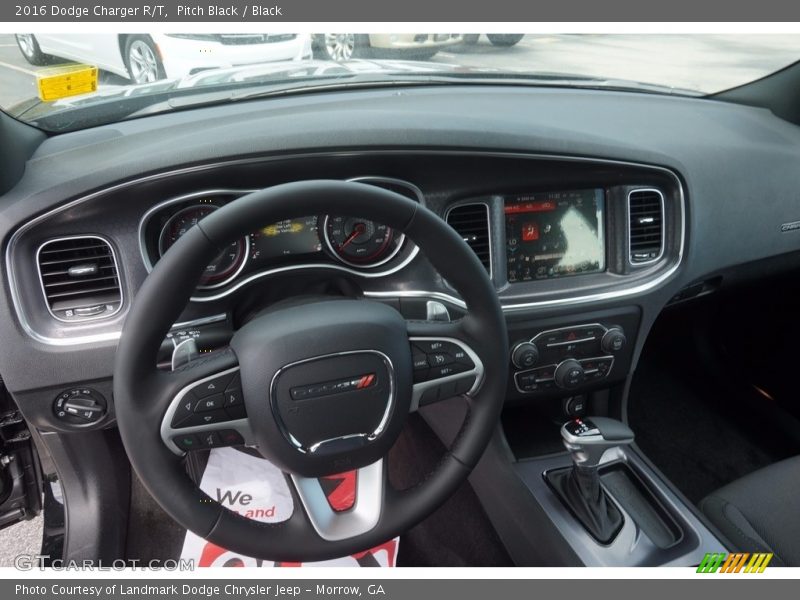 Pitch Black / Black 2016 Dodge Charger R/T