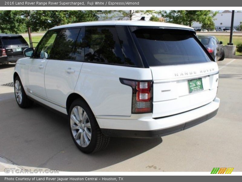 Fuji White / Espresso/Almond 2016 Land Rover Range Rover Supercharged