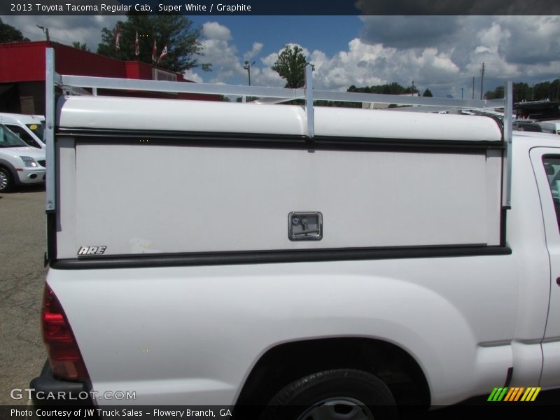 Super White / Graphite 2013 Toyota Tacoma Regular Cab