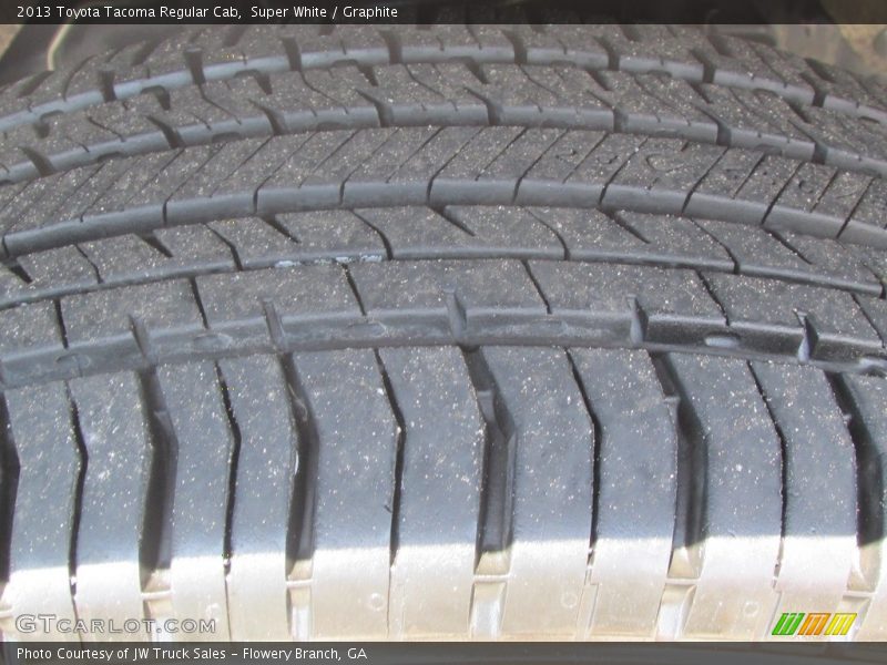 Super White / Graphite 2013 Toyota Tacoma Regular Cab