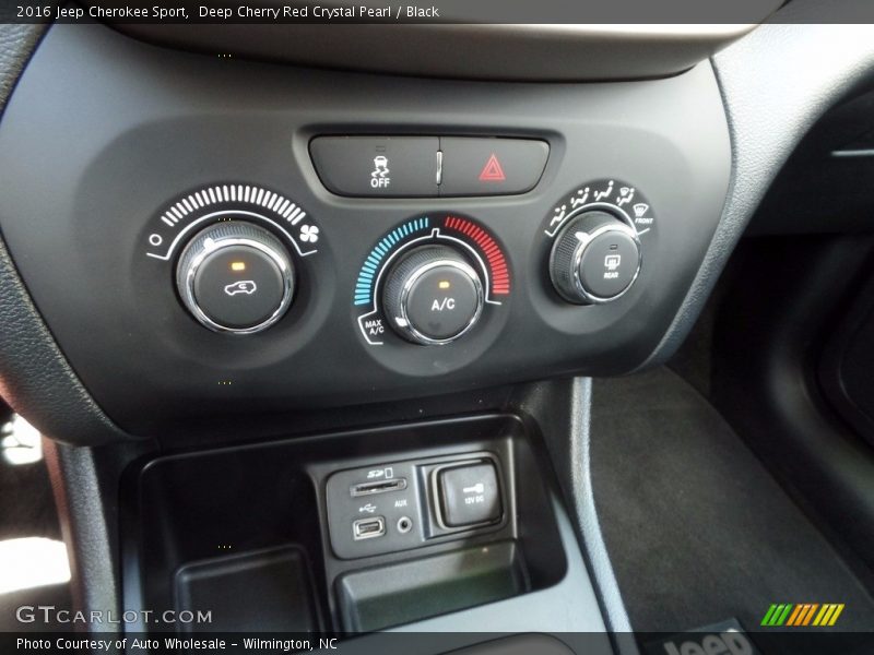 Deep Cherry Red Crystal Pearl / Black 2016 Jeep Cherokee Sport