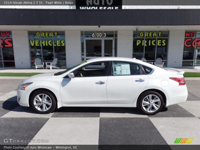 Pearl White / Beige 2014 Nissan Altima 2.5 SV