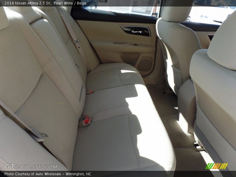 Pearl White / Beige 2014 Nissan Altima 2.5 SV