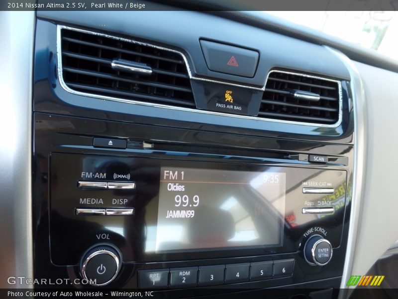 Pearl White / Beige 2014 Nissan Altima 2.5 SV