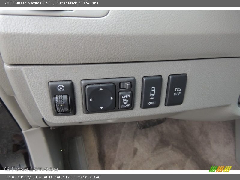 Super Black / Cafe Latte 2007 Nissan Maxima 3.5 SL