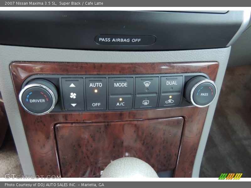 Super Black / Cafe Latte 2007 Nissan Maxima 3.5 SL