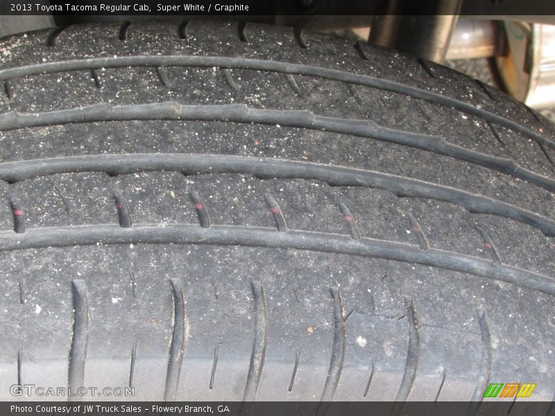 Super White / Graphite 2013 Toyota Tacoma Regular Cab