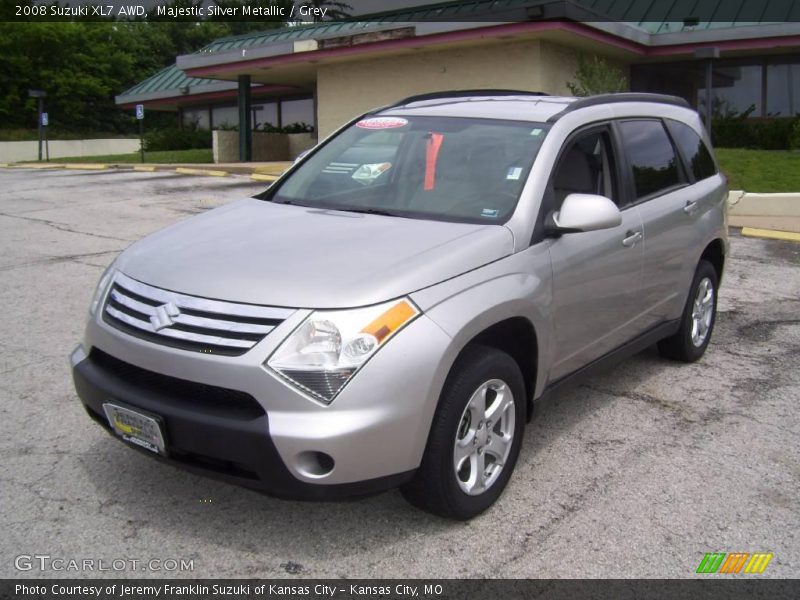 Majestic Silver Metallic / Grey 2008 Suzuki XL7 AWD