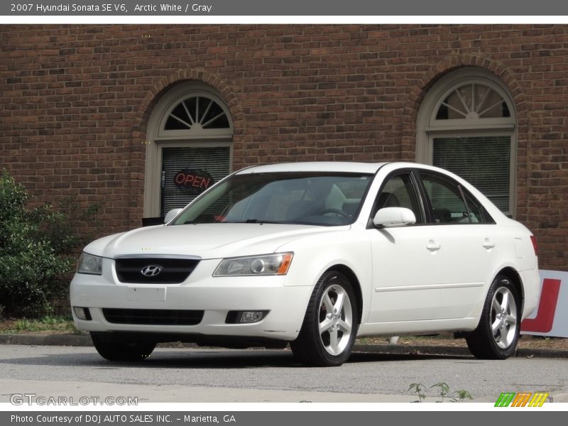 Arctic White / Gray 2007 Hyundai Sonata SE V6