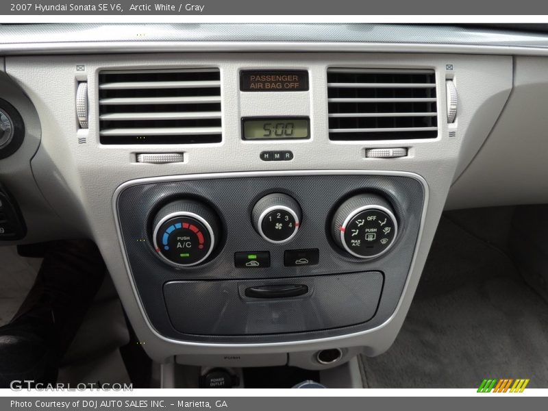 Arctic White / Gray 2007 Hyundai Sonata SE V6