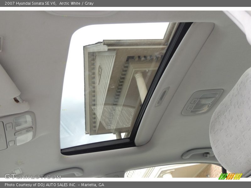 Arctic White / Gray 2007 Hyundai Sonata SE V6