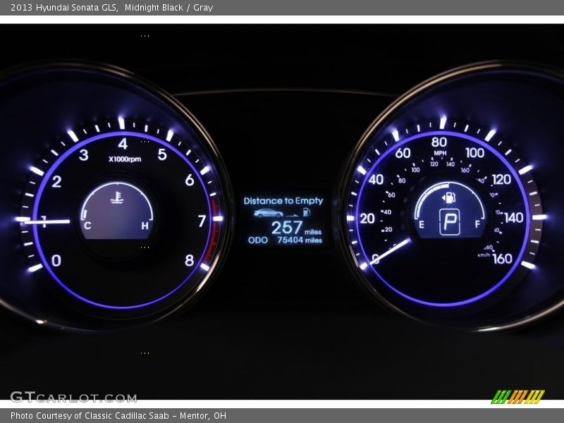 Midnight Black / Gray 2013 Hyundai Sonata GLS