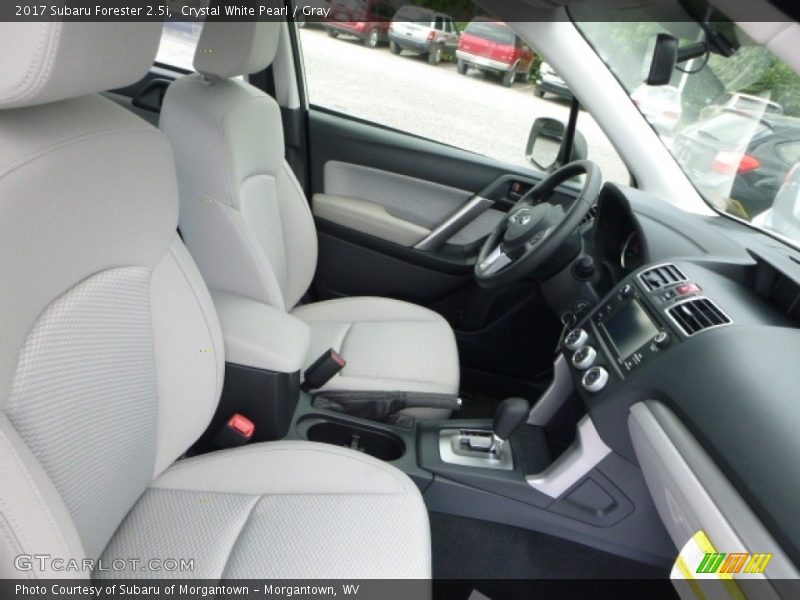 Crystal White Pearl / Gray 2017 Subaru Forester 2.5i
