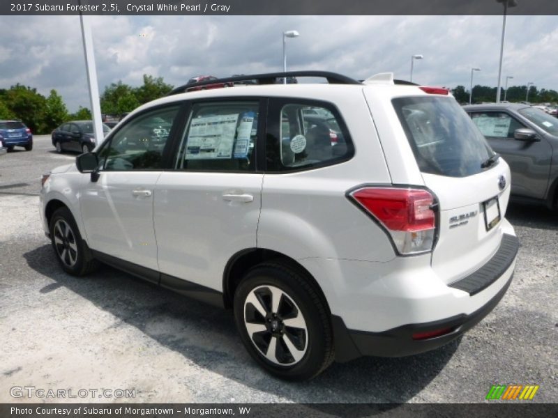 Crystal White Pearl / Gray 2017 Subaru Forester 2.5i