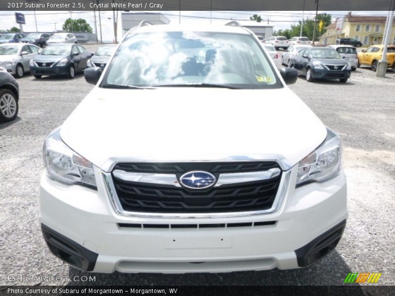Crystal White Pearl / Gray 2017 Subaru Forester 2.5i