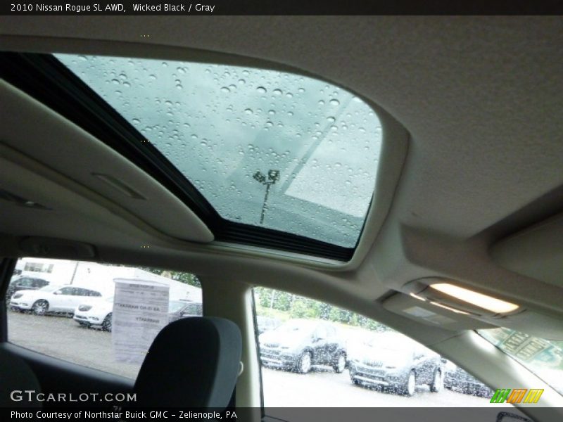 Wicked Black / Gray 2010 Nissan Rogue SL AWD