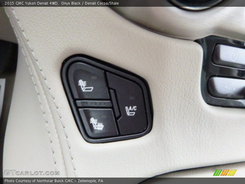 Onyx Black / Denali Cocoa/Shale 2015 GMC Yukon Denali 4WD