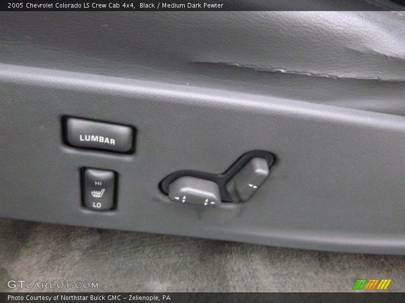 Black / Medium Dark Pewter 2005 Chevrolet Colorado LS Crew Cab 4x4