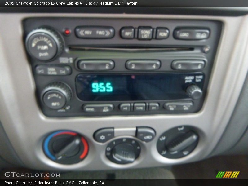 Black / Medium Dark Pewter 2005 Chevrolet Colorado LS Crew Cab 4x4