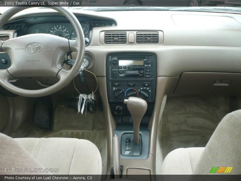 Super White / Oak 2001 Toyota Camry LE