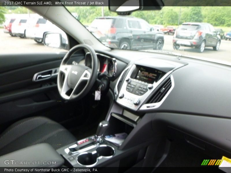 White Frost Tricoat / Jet Black 2017 GMC Terrain SLE AWD