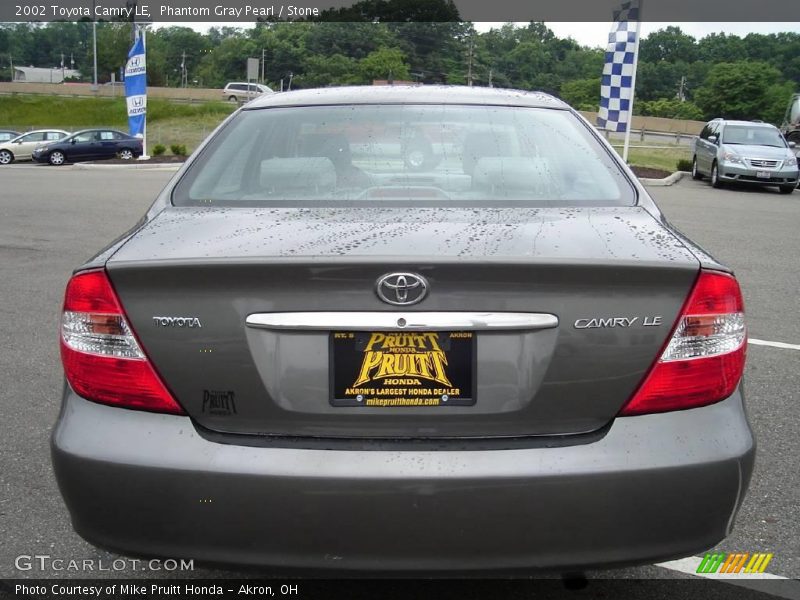 Phantom Gray Pearl / Stone 2002 Toyota Camry LE