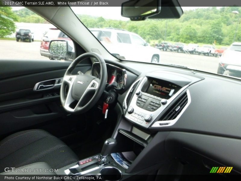 White Frost Tricoat / Jet Black 2017 GMC Terrain SLE AWD