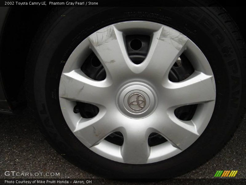Phantom Gray Pearl / Stone 2002 Toyota Camry LE